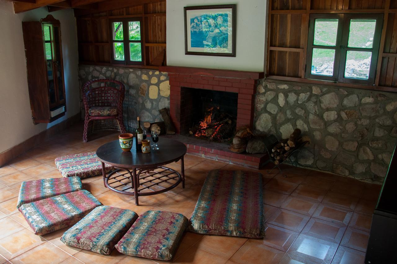 Mamallena Eco Lodge La Laguna de San Carlos Eksteriør bilde
